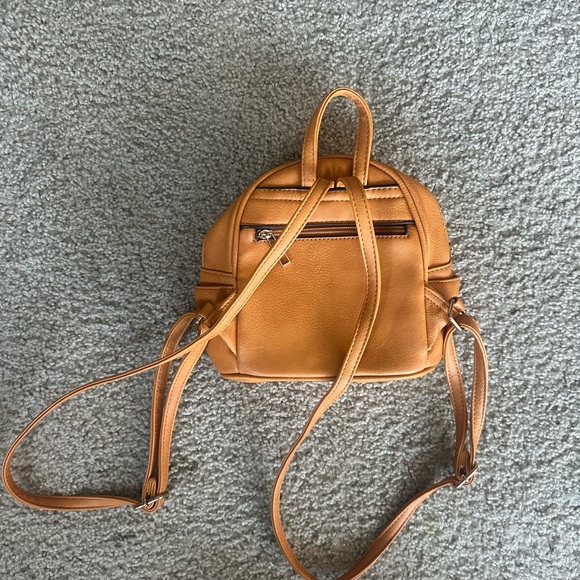 Stylish Orange Mini Backpack - Picture 2 of 3